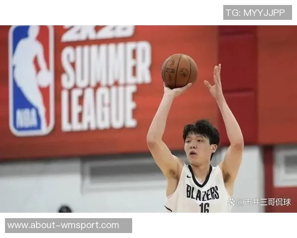 杨瀚森精彩单打尤班克斯背运转身动作大个子难以企及的绝技