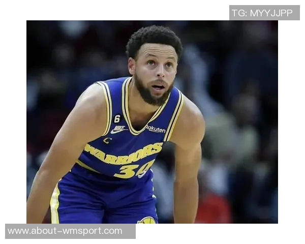 库里谈进攻角色变化斯潘塞主控让我更专注无球跑动创造空间