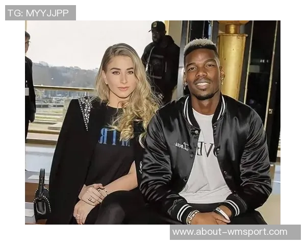 32岁博格巴荣获最佳复出奖白衣出席颁奖典礼妻子黑裙亮相尽显优雅长腿