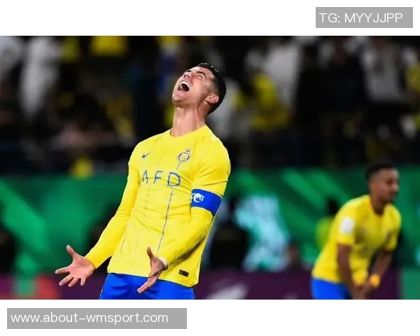 前利雅得胜利主帅卡斯特罗加盟格雷米奥C罗在评论区送上祝贺